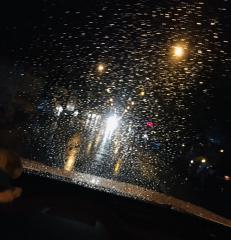 下雨天的有意境的诗句（适合下雨天发朋友圈的大全）