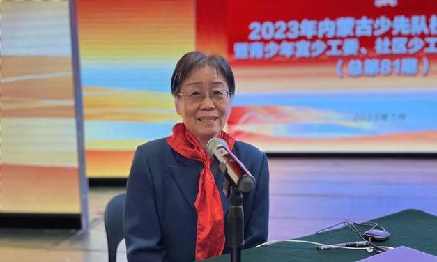 有关2023年优秀暑假句子81条的好句有哪些（繁花似锦，盛夏如梦——2023年优秀暑假句子）