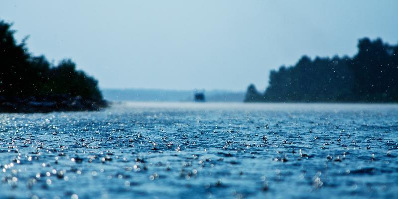 有关雨的优美的句子（探寻雨的美妙世界）