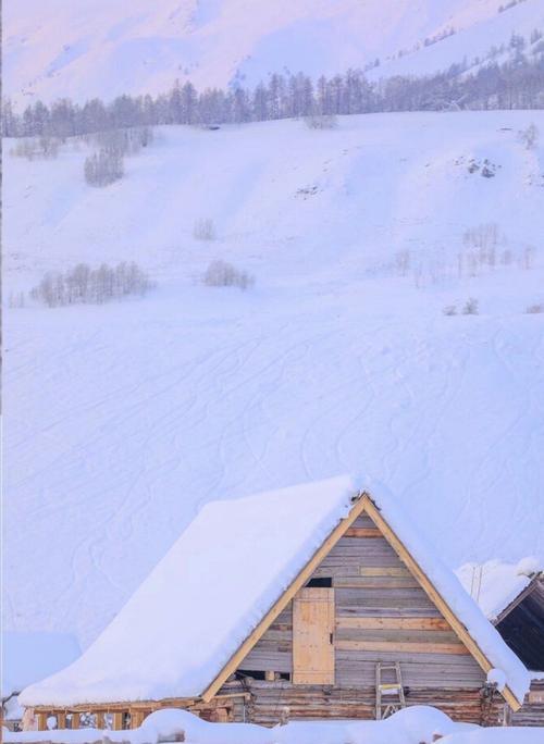 下雪天的朋友圈唯美说说（银装素裹，唯美雪景）